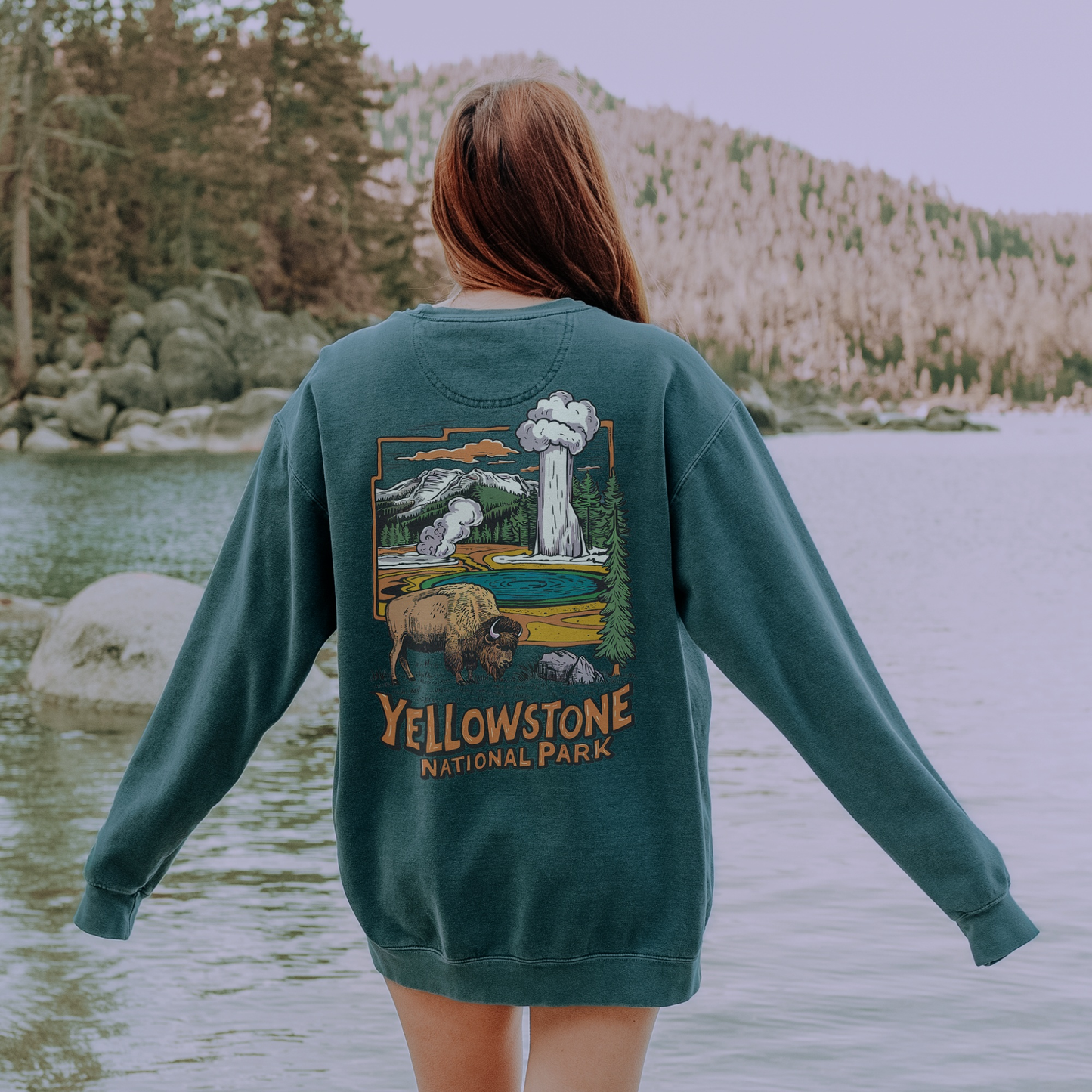 90s Yellowstone National Park Crewneck