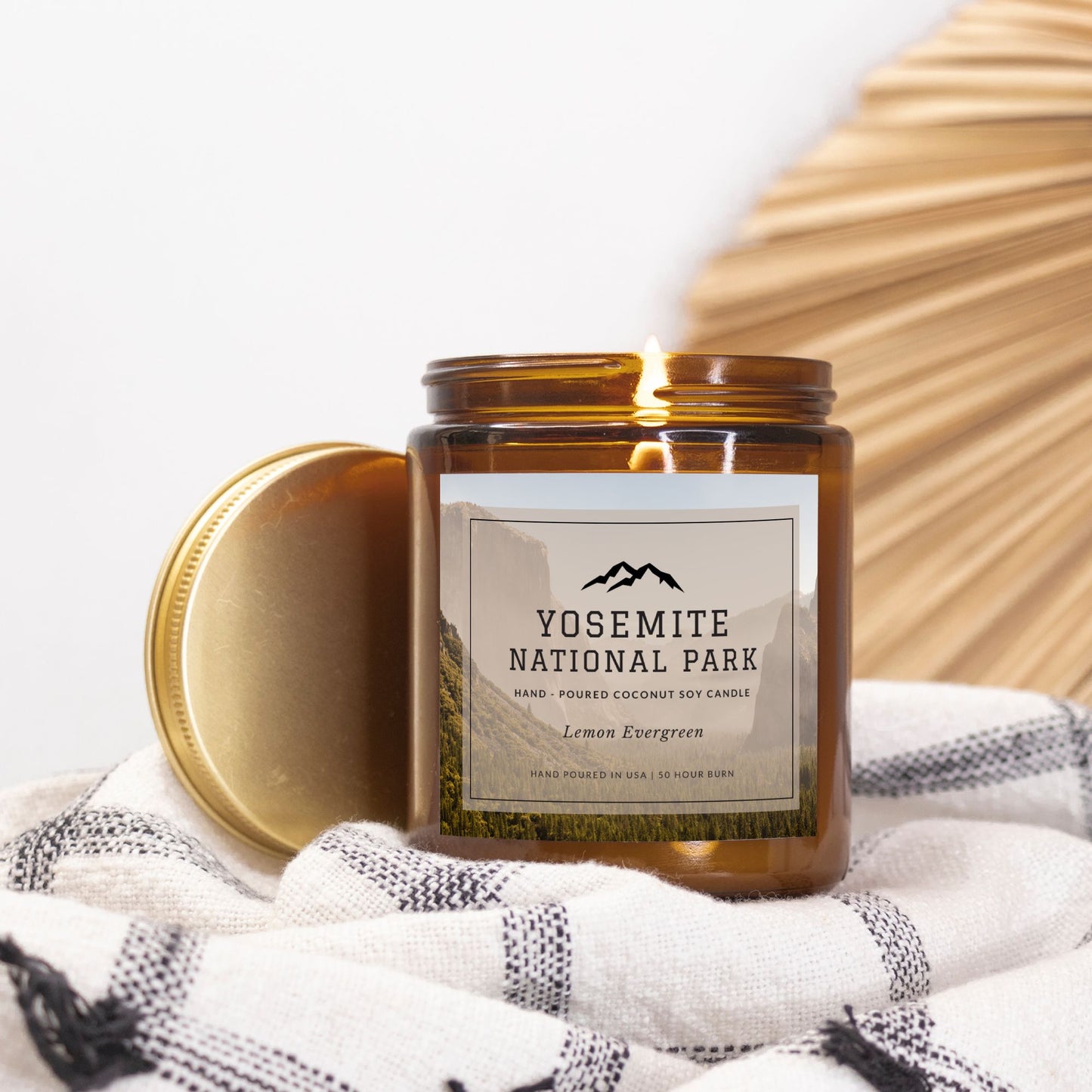 Yosemite National Park Lemon Evergreen CandleBring home the smell of the most beautiful places on earth, with these 9 oz coconut soy wax hand-poured National Park candles. These National Park Amber Jar Candles